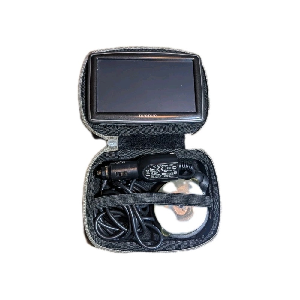 TomTom XXL 530S Car GPS LARGE 5" LCD Display USA Canada Maps Tom And Case